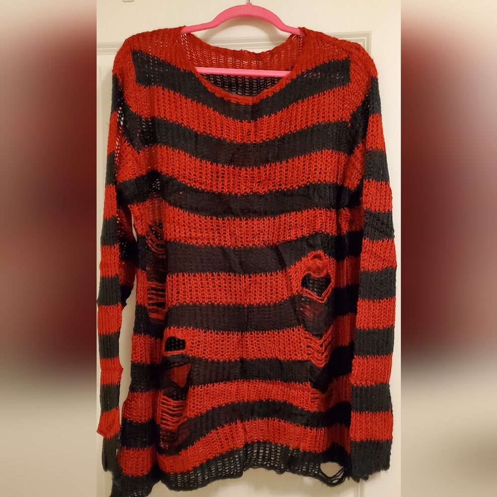 Loose knit sweater red & black